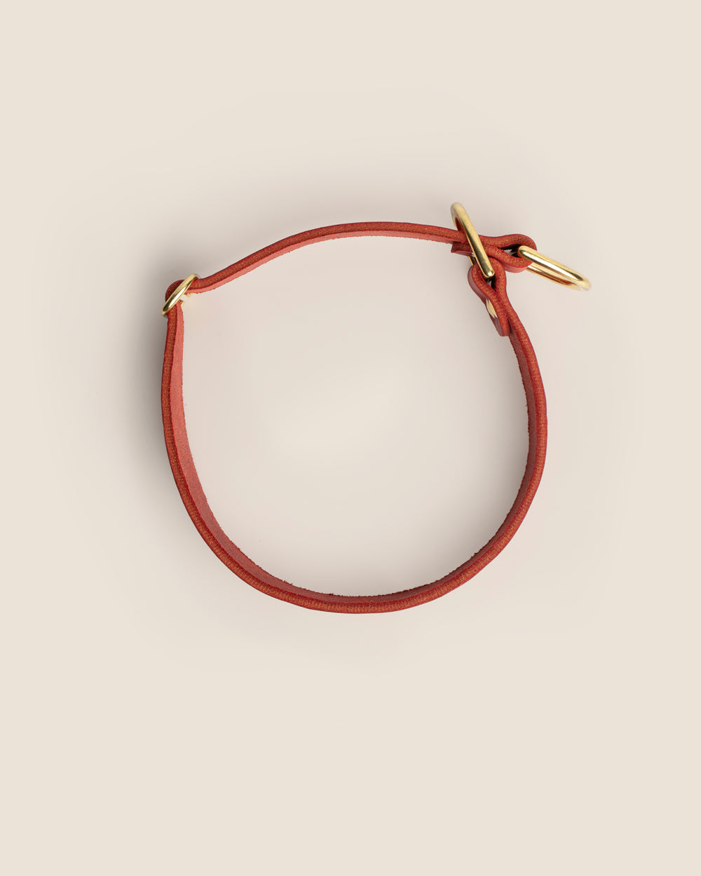 Collar Martingale Deep Red